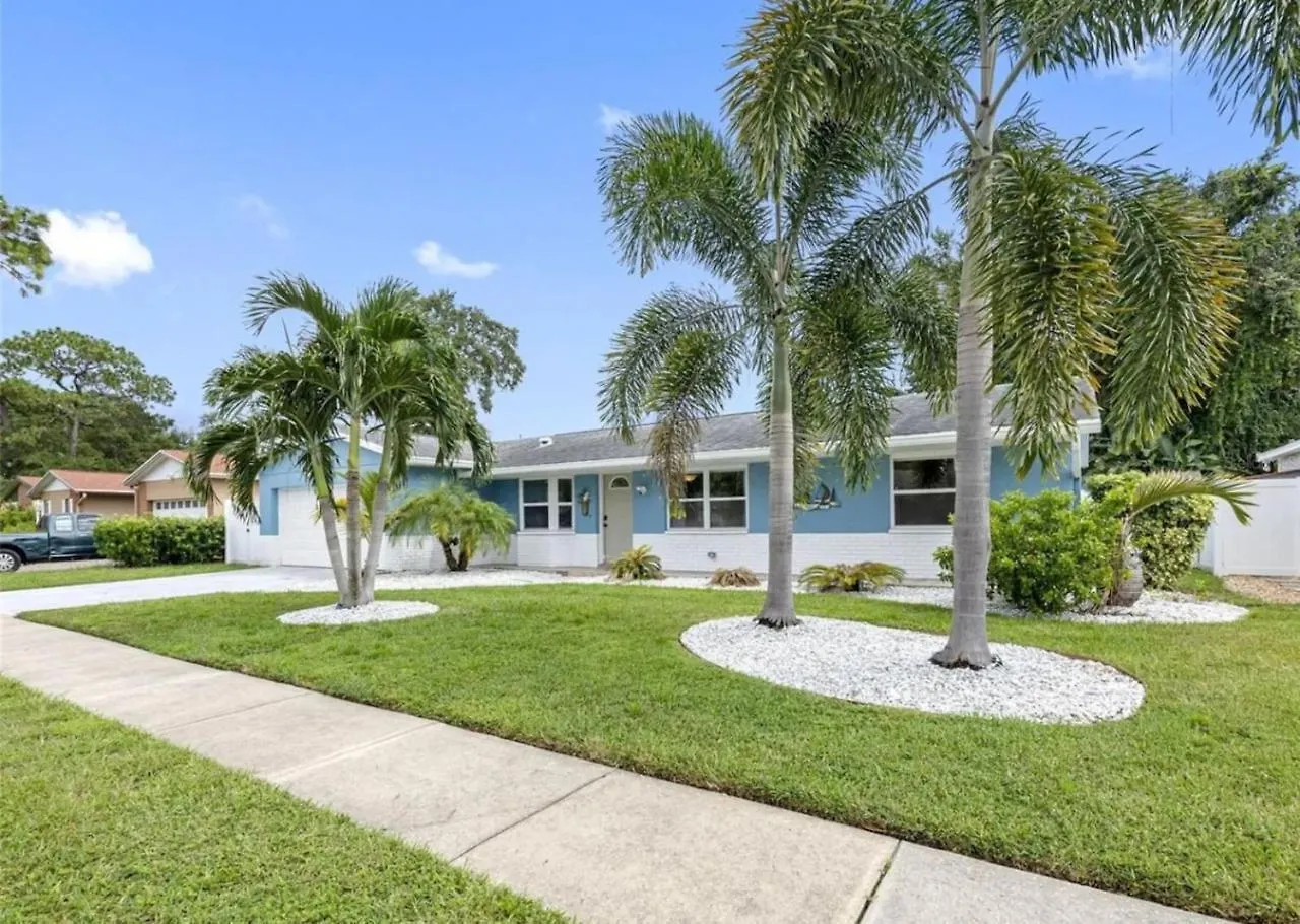 Clearwater House 3 Bedrooms-Pool 0*,