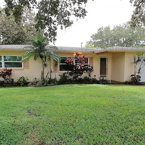 Holiday home Relax In Retro, Clearwater